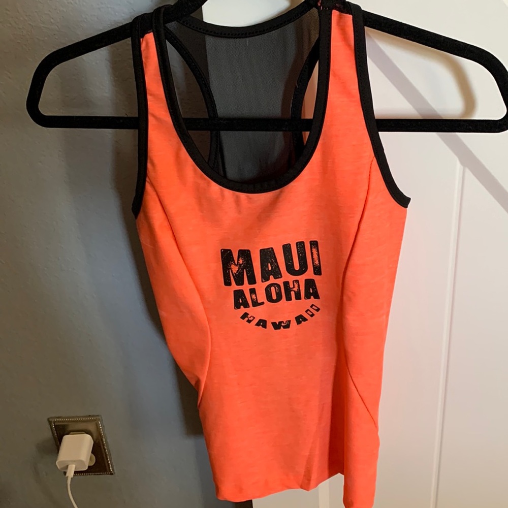 Tank top , Maui size M but fits like a small.